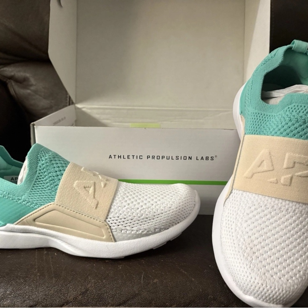 APL Women's Shoes in Mint Green and Cream worn once comes with box